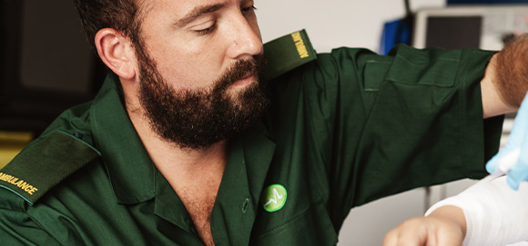 Ambulance epaulettes